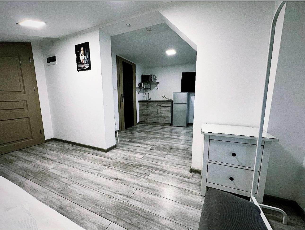 Apartamenty Retro Dąbrowa Górnicza Exteriör bild
